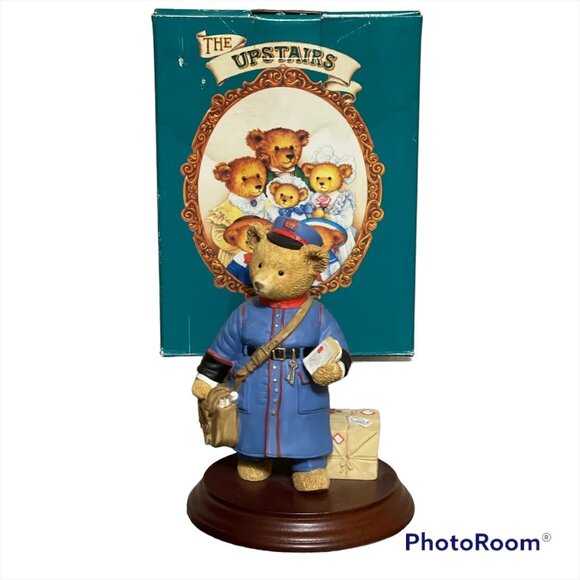Dept 56 Upstairs Downstairs Bears Mr. Bodicoat Morning Delivery #2021-4 - Picture 1 of 4